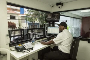 INSULFILM PARA PORTARIAS EM BARUERI, ALPHAVILLE, COTIA, LAPA, OSASCO, ITAPEVI